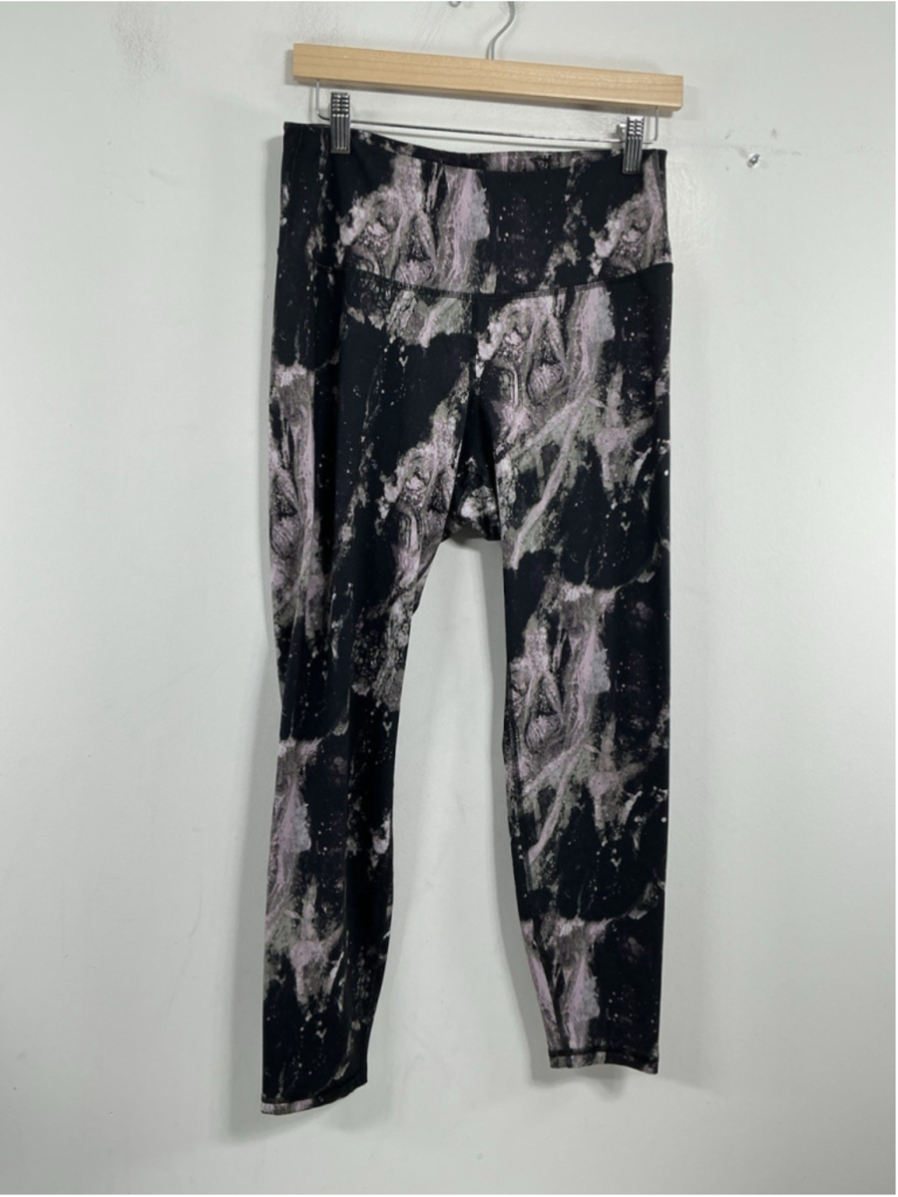 Womans Old Navy Powerpress Go Dry Active Leggings Large Black Pink